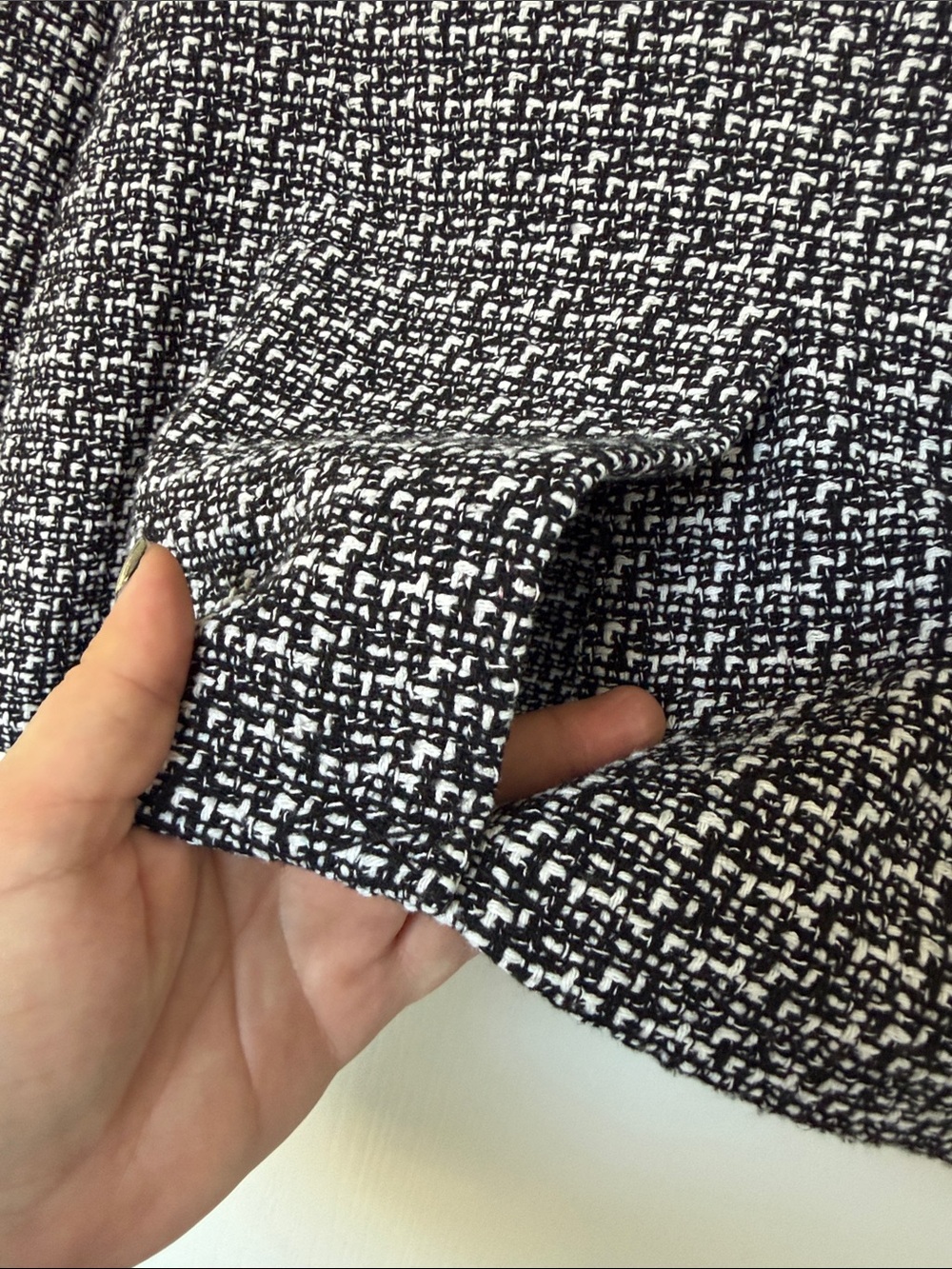 Nannette Black and White Tweed Double-Breasted Blazer in size 8 - Picture 6 of 7